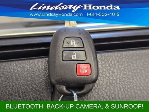 Used 2013 Toyota RAV4 XLE FWD image 22