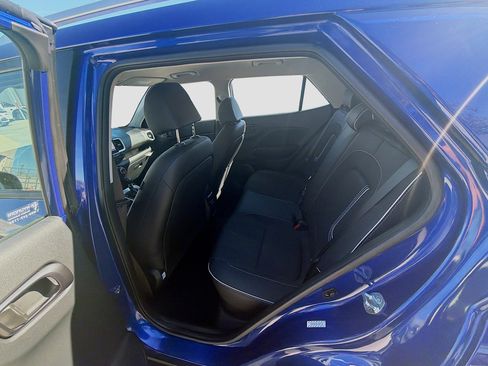 Used 2024 Hyundai Venue Limited image 23