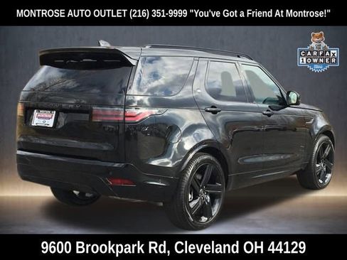 Used 2024 Land Rover Discovery Dynamic SE image 7