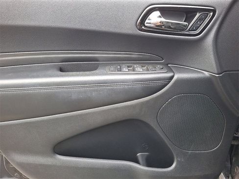 Used 2022 Dodge Durango GT image 13