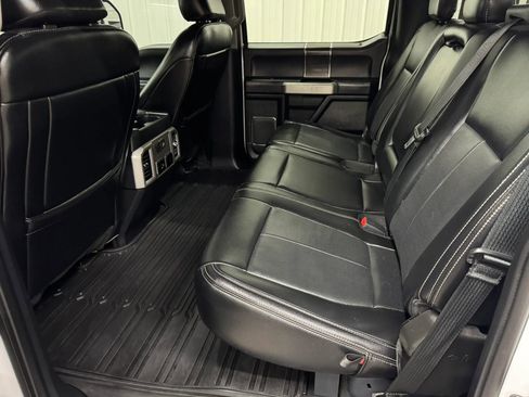 Used 2021 Ford F250 Lariat w/ Lariat Value Package AWD/4WD image 12