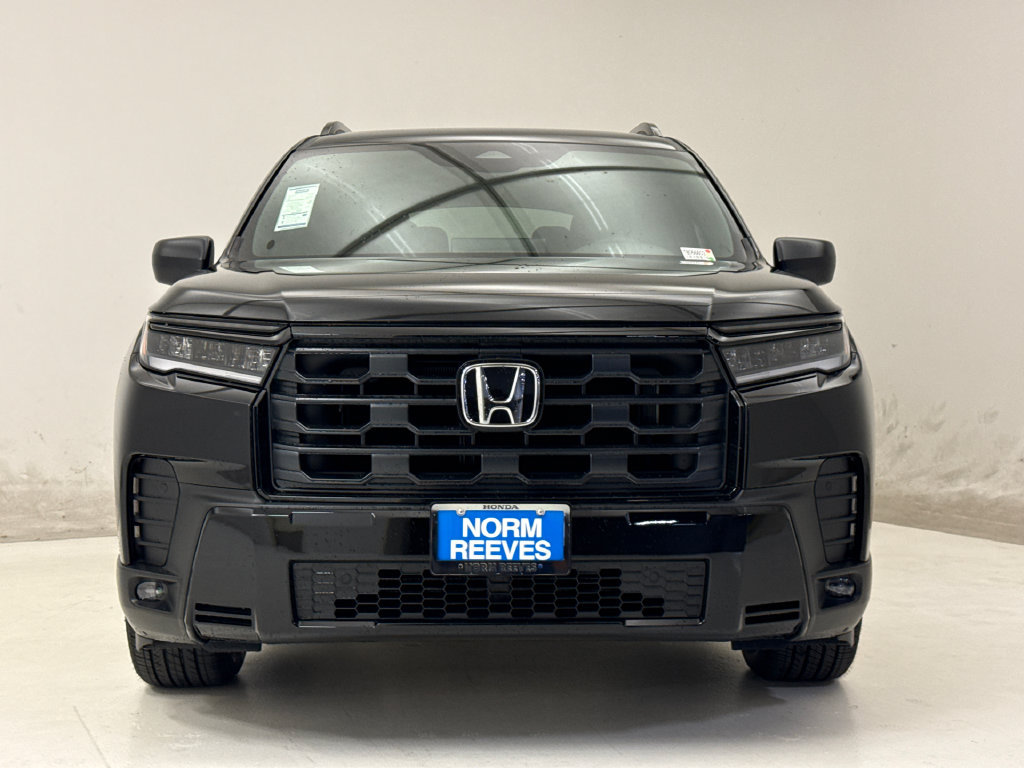 New 2026 Honda Pilot Sport image 3