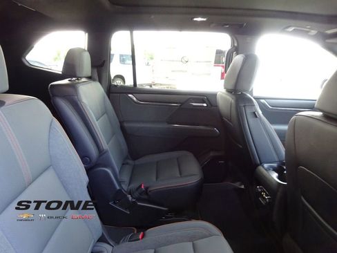 New 2026 GMC Acadia AT4 image 23