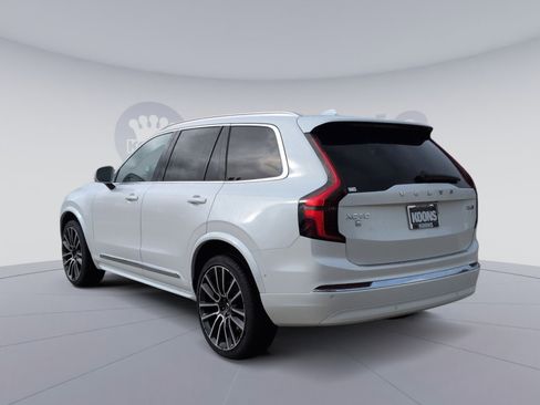 New 2026 Volvo XC90 B6 Plus w/ Protection Package Premier image 4