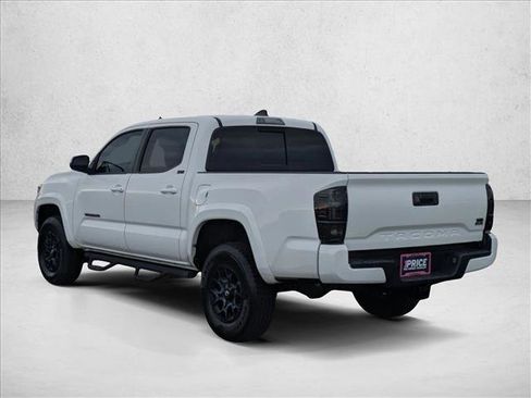 Used 2022 Toyota Tacoma SR5 image 7