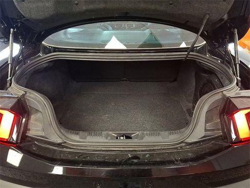 Used 2024 Ford Mustang GT Premium image 30