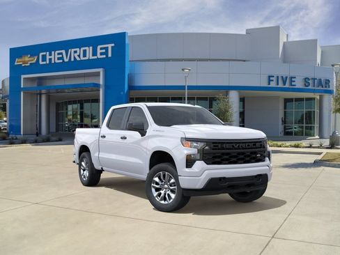 New 2026 Chevrolet Silverado 1500 Custom RWD image 1