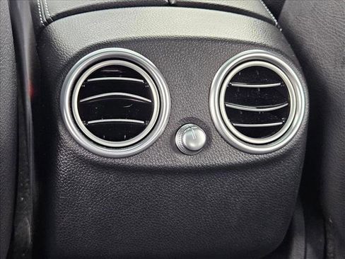 Used 2017 Mercedes-Benz GLC 43 AMG 4MATIC image 18