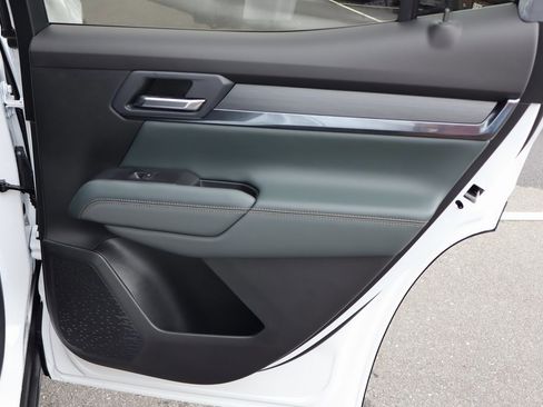 New 2026 GMC Terrain AT4 image 21