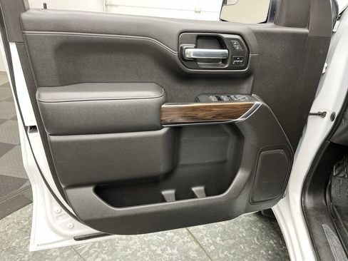 Used 2021 GMC Sierra 1500 SLT image 7