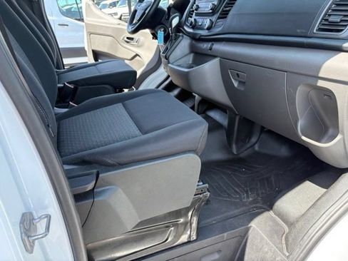 Certified 2025 Ford Transit 250 Low Roof w/ Exterior Upgrade Package RWD image 30