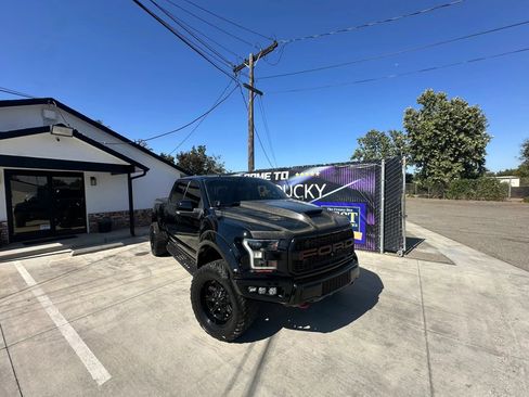 Used 2018 Ford F150 Raptor w/ Equipment Group 802A Luxury AWD/4WD image 21