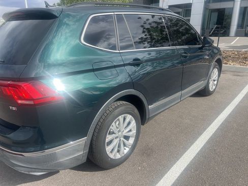 Used 2018 Volkswagen Tiguan SE FWD image 9