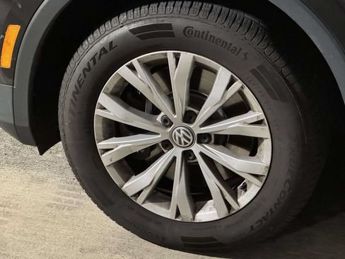 Used 2020 Volkswagen Tiguan S FWD image 6