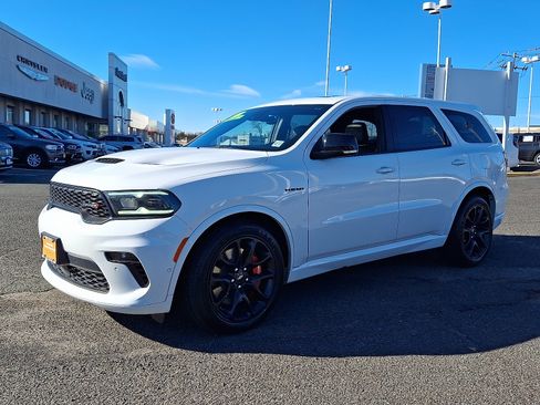 Used 2022 Dodge Durango R/T w/ Tow 'N Go Package image 3