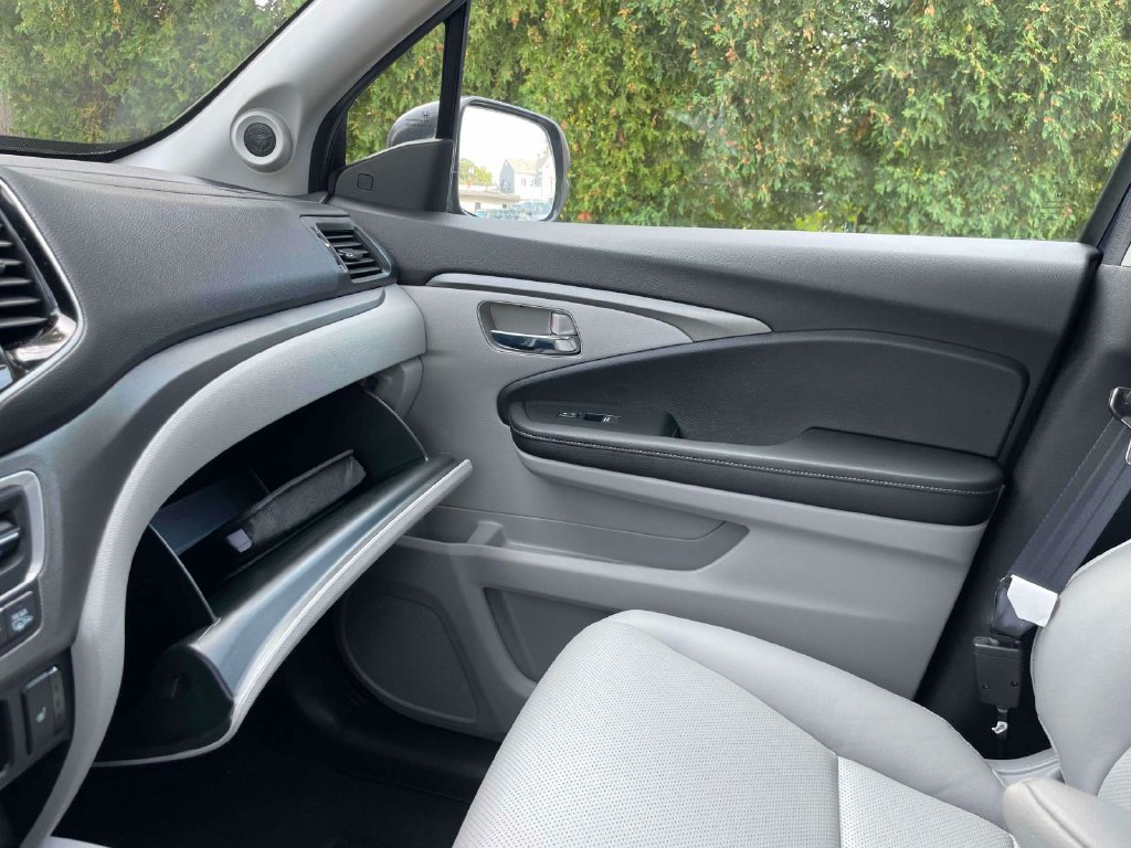 Certified 2023 Honda Ridgeline RTL image 35
