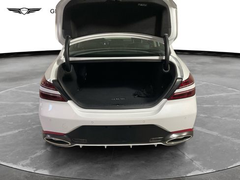 Used 2026 Genesis G70 2.5T Prestige image 7