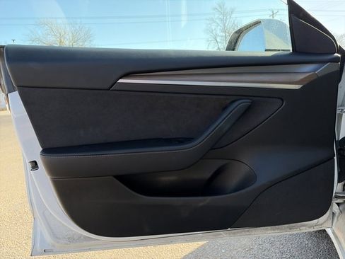 Used 2022 Tesla Model 3 Performance image 15