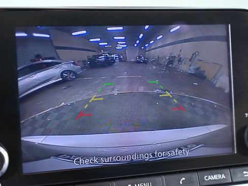 Certified 2024 Nissan Rogue S image 17