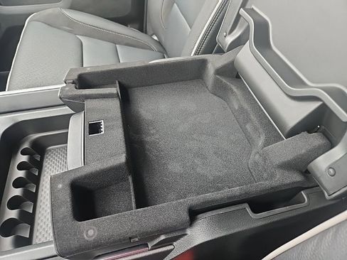 New 2026 RAM 1500 Laramie w/ Night Edition image 73