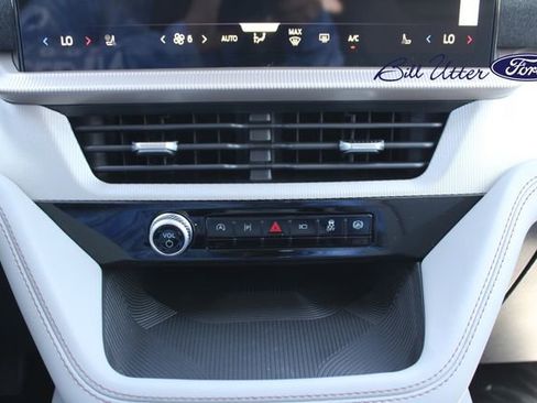 New 2026 Ford Explorer Active image 14