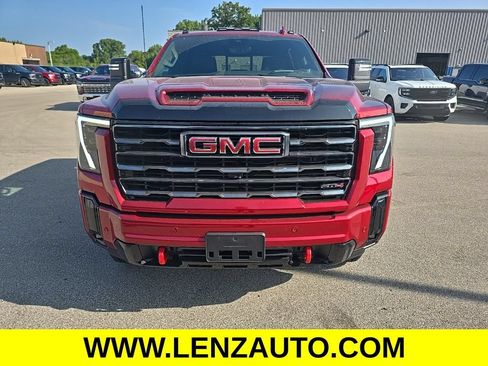 Used 2025 GMC Sierra 2500 AT4 w/ Technology Package AWD/4WD image 2
