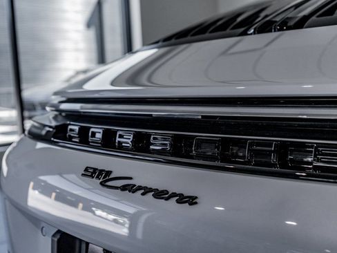 Certified 2025 Porsche 911 Carrera RWD image 14