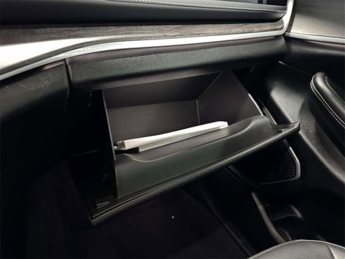 Used 2023 Jeep Grand Cherokee Limited w/ Black Appearance Package image 30