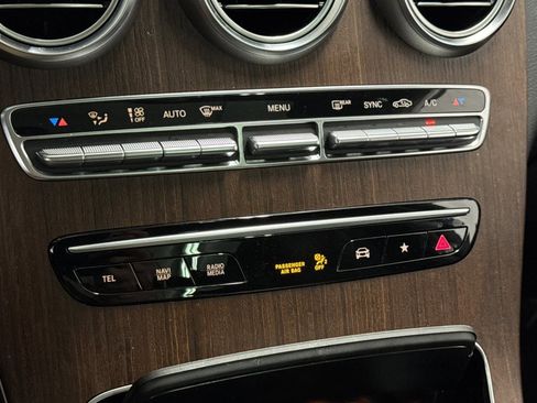 Used 2020 Mercedes-Benz GLC 43 AMG 4MATIC image 19