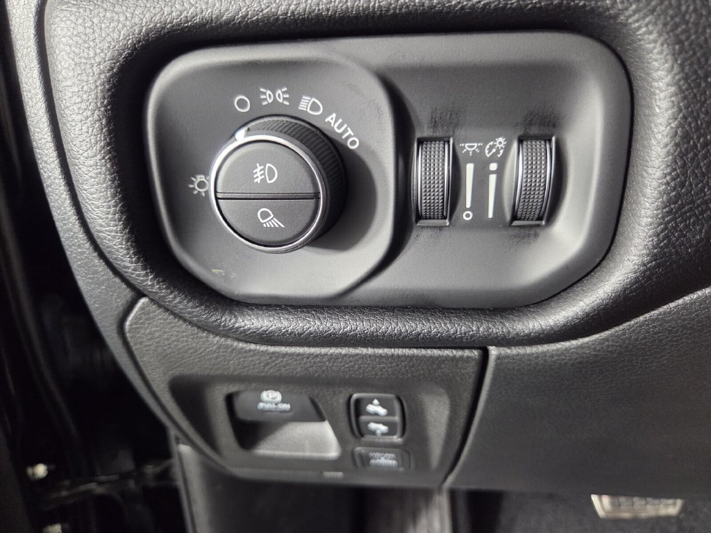 Used 2026 RAM 1500 RHO w/ Bed Utility Group AWD/4WD image 20