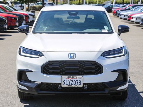 Certified 2024 Honda HR-V Sport image 2