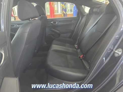 Used 2023 Honda Civic Sport image 8