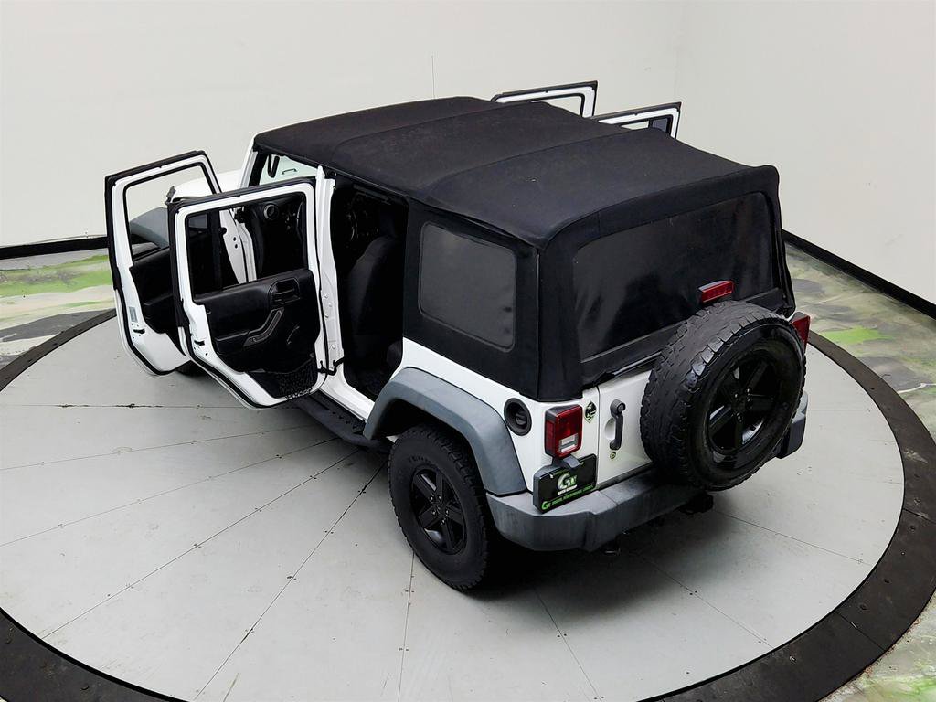 Used 2017 Jeep Wrangler Unlimited Sport w/ Max Tow Package AWD/4WD image 41
