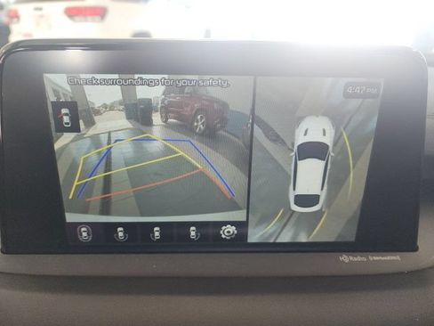 Used 2019 Kia Stinger GT2 AWD/4WD image 16