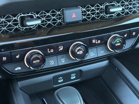 Used 2025 Honda Accord Touring image 19