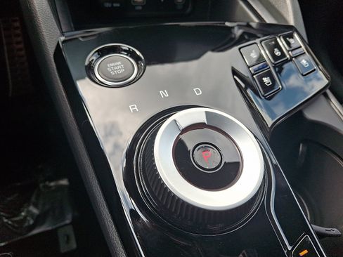 New 2025 Kia Sportage X-Line Prestige AWD/4WD image 11