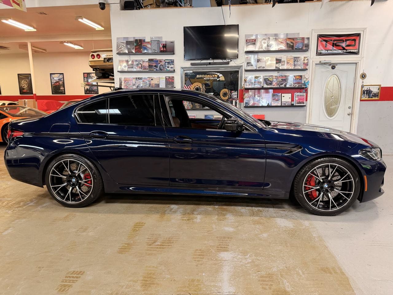 Used 2022 BMW M5 w/ Competition Package AWD/4WD image 4