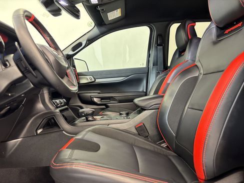 Used 2024 Ford Ranger Raptor image 5