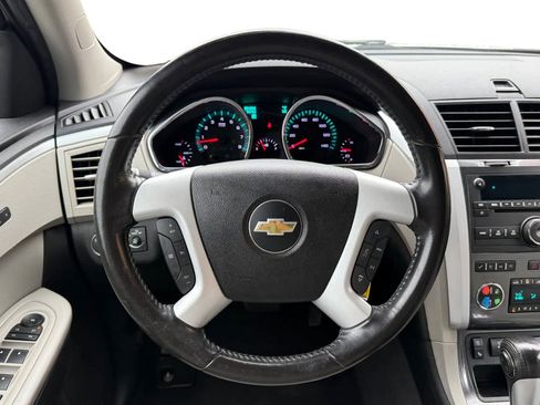 Used 2012 Chevrolet Traverse LTZ image 18
