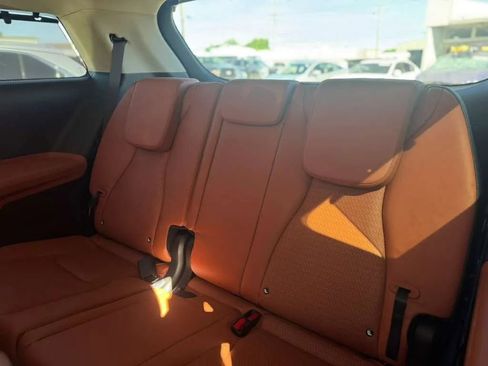 Used 2026 Kia Carnival SX Prestige image 18