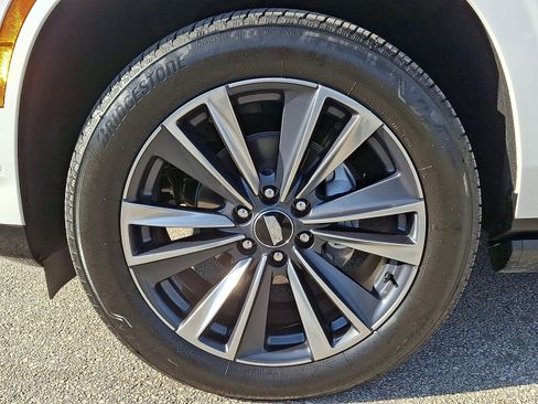 Certified 2025 Cadillac Escalade ESV Sport w/ Touring Package image 10