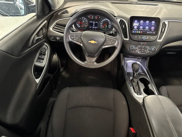 Used 2023 Chevrolet Malibu LT FWD image 4