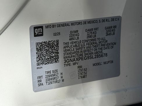 Used 2025 Chevrolet Equinox LT image 22