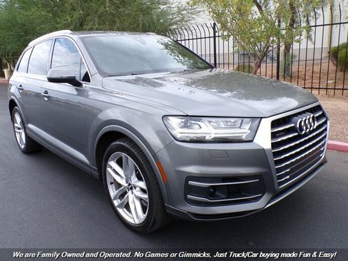 Used 2018 Audi Q7 3.0T Prestige w/ Prestige Package AWD/4WD image 1