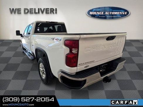 Used 2022 Chevrolet Silverado 2500 LT AWD/4WD image 13
