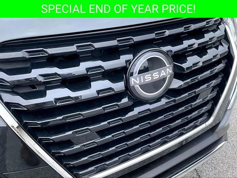 Used 2022 Nissan Kicks SV image 31