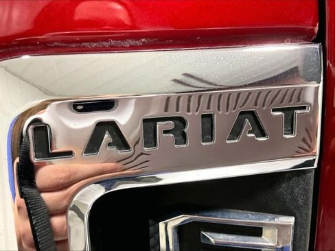 Used 2018 Ford F250 Lariat w/ Lariat Ultimate Package image 8