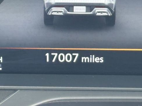 Used 2025 INFINITI QX60 Luxe w/ Black Edition image 30