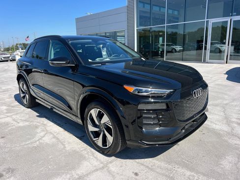 New 2025 Audi Q6 e-tron Premium AWD/4WD image 3