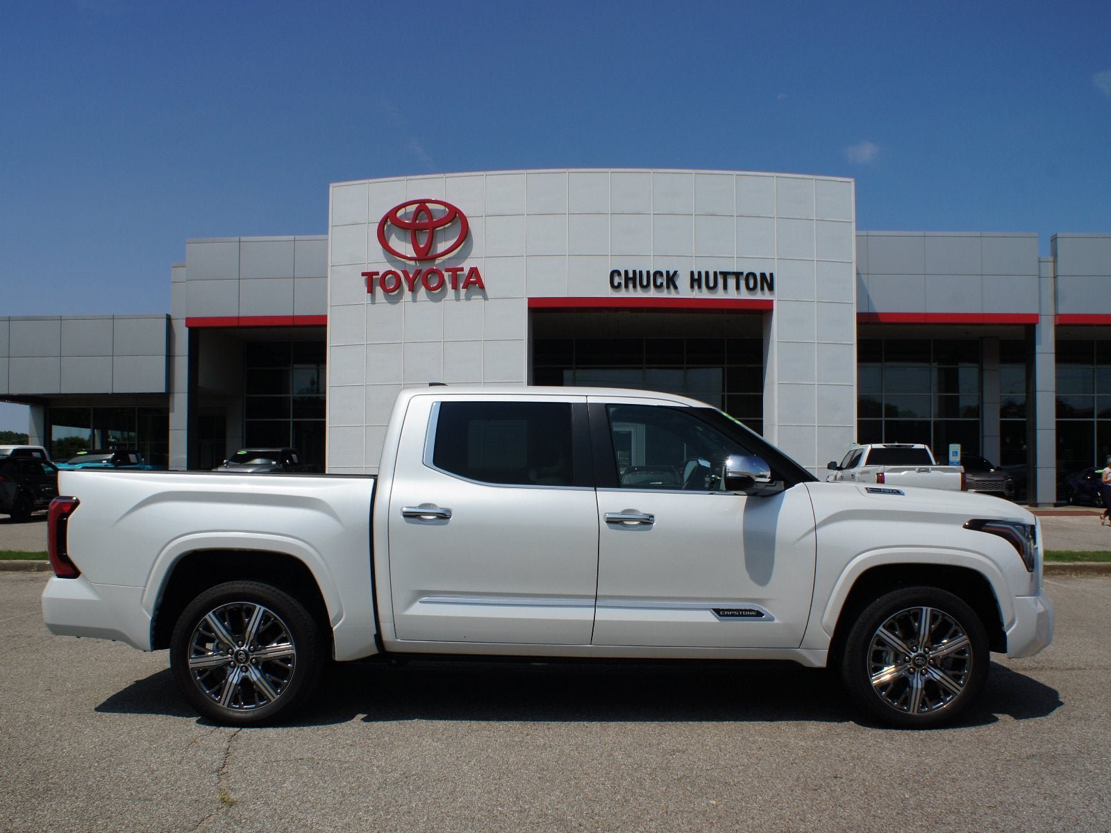 Used 2025 Toyota Tundra Capstone AWD/4WD image 1
